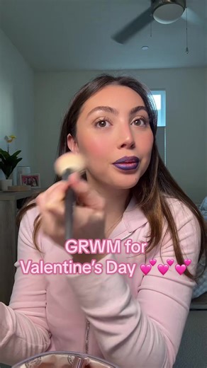 Get Ready With Me for Valentine's Day: Pink and Cute 💖