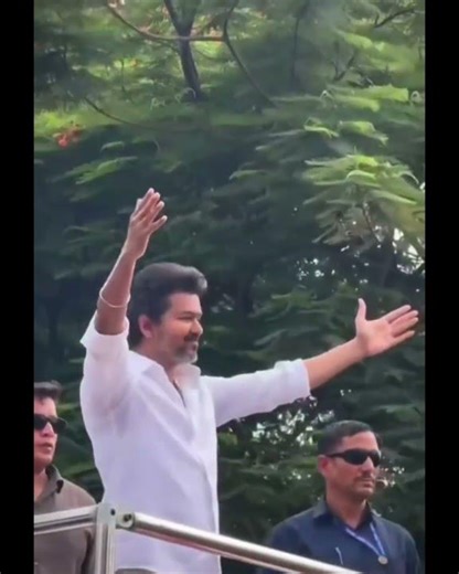 Yaroo yaroo nee yaaroo#trending #song #viral #music #love #Jana Nayagan#viralvideo #subscribe