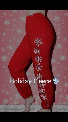 Our cyber Monday sale has been extended! Code CYBER40 takes 40% off entire order! | Demi Loon Clothing | Facebook