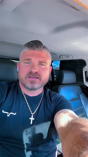 Discover Lee Thomas's Journey in Country Music