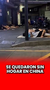 171K views · 2.3K reactions | #BreakingNews Miles quedaron sin hogar tras ser incluidos en la lista negra del Sistema de Crédito Social. La lista negra bloquea los servicios bancarios y los pagos digitales. No pueden pagar el alquiler, comprar comida ni cobrar salario  #fblifestyle #fyp #christmas | Otra vaina TV | Facebook