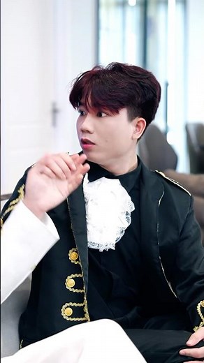 How dare you hold my crush's hand? 🤷‍♂️😠 #yunateam #couple #prince #princess #drama #devil