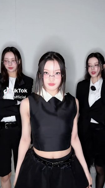 ILLIT: The Viral Dance and Music Trend