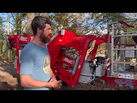 Cherry Picker Versus Spider Lift- Which Aerial Lift is Best for Your Tree Service?