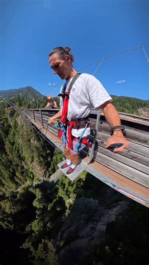 No better adrenaline rush than our Valley Swing! 🫀 Face your fears and take the leap! 😎 #Area47 #Adrenaline #ValleySwing | AREA 47 - Tirol