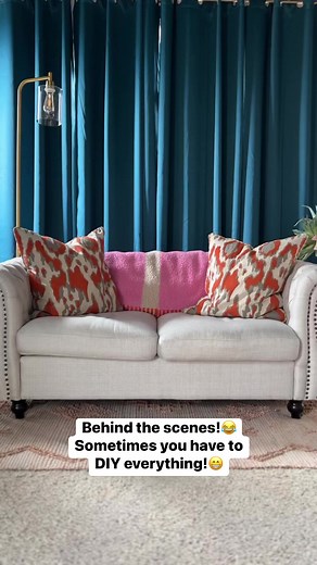 9.6K views · 350 reactions | This is real life, my friends! Get creative and DIY everything!藍藍 #BehindTheScenes | The Turquoise Iris | Facebook