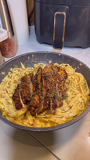 Creamy and Cheesy Chicken Fettuccine Alfredo Recipe using Angel KremQueso