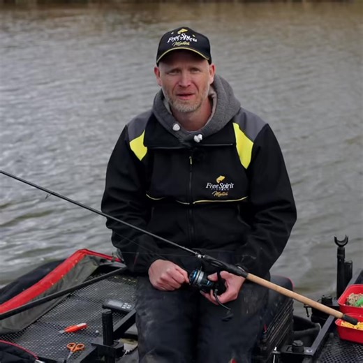 The Hi ‘S’ F1 Special 9ft rod, although designed predominantly for the shy biting F1s they also make great bomb rods when fishing for carp, especially when lighter hook lengths and smaller hooks are required. These rods are very light with sensitive quiver tips to detect even the slightest of movement when things get hard in the winter or fish are feeding less aggressively in the winter time. #F1Special #HiSRodRange #FreeSpiritMatch | Free Spirit Match