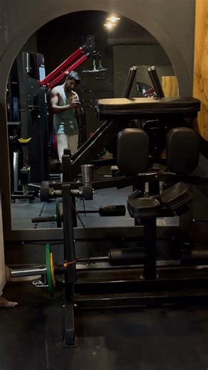 Exercise gym pose pump #workoutmusictv #motivation