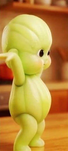 POV: Your dinner has better moves than you 🥬🔥#shorts