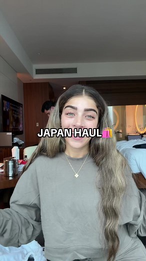Japan vintage designer haul: Chanel, Louis Vuitton, Miu Miu finds