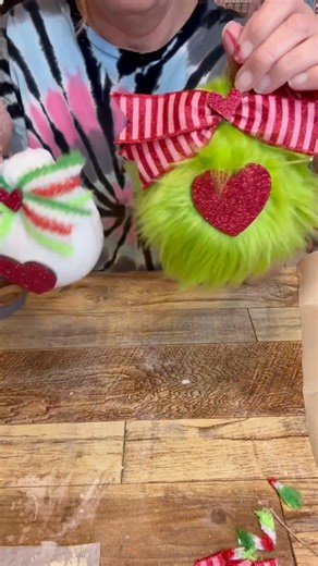 I need to get some more grinch tree decorations made so I can decorate my tree this weekend so tonight we are making some ornament balls using paper mache balls from Hobby Lobby 🎥/📷 : Timber Crafts #craftingideas #CraftingMadeEasy #craftingfun #crafting #craftingismytherapy #craftingcommunity #CraftingJoy #craft #EtsyStarSeller #etsystore #etsy #etsyseller #etsysmallbusiness #etsysellersofinstagram #etsyshopowner #etsyfinds #etsyshop #hobbylobby #hobbylobbychristmas #grinch #grinchmas #grinchc