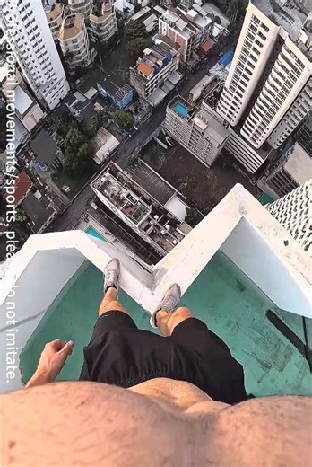 Mind your steps! (Professional movements please do not imitate)#parkour #jumps #usaus #parkourpov #fyp