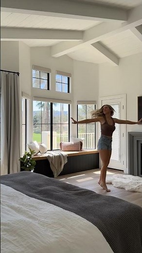 🪜🔨🗜️Part 2: How to build faux ceiling beams in your bedroom! Final look reveal.