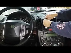 Land Rover LR2/Freelander 2 Vent Tab Replacement, Part 2