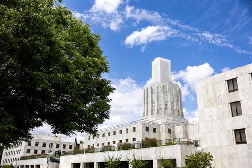 Medical debt, contractors’ wages and more: These new Oregon laws will take effect Jan. 1