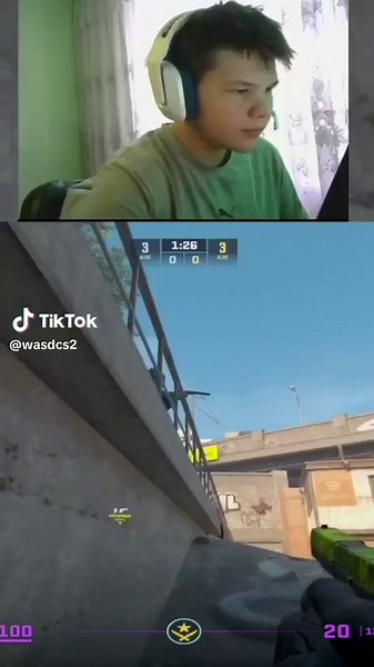 FindMyName (@wasdcs2)’s videos with making out with vampires - Amanda Frances