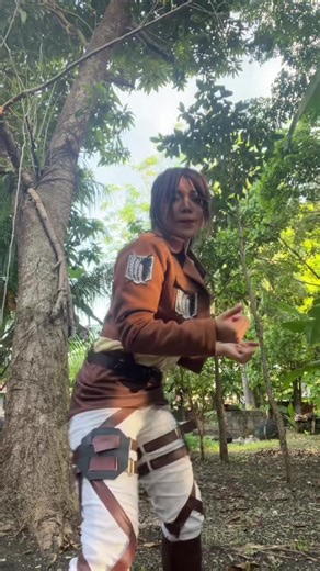 Amazing Hange Zoe Cosplay from Attack on Titan