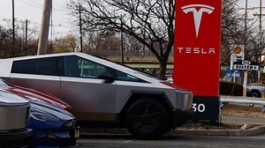 FBI reportedly launching task force to crack down on Tesla vandals