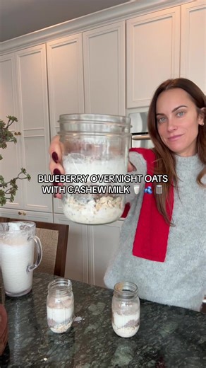 OVERNIGHT OATS 🫐 🫙 (my go-to version) with cashew milk 🥛 Ingredients: \t•\t½ cup rolled oats \t•\t1 tablespoon nut butter \t•\t1 teaspoon hemp seeds \t•\t1 teaspoon chia seeds \t•\t1 teaspoon flaxseed \t•\t¾ cup cashew milk (or any milk of choice) \t•\t¼–½ cup fresh or frozen blueberries Instructions: \t1.\tAdd the oats, nut butter, hemp seeds, chia seeds, and flaxseed to a jar or container. \t2.\tPour in the milk and stir well until everything is combined. \t3.\tAdd blueberries on top (or st