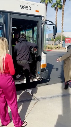 686K views · 411 reactions | Bus driver kicked man off bus | Steph C | Facebook