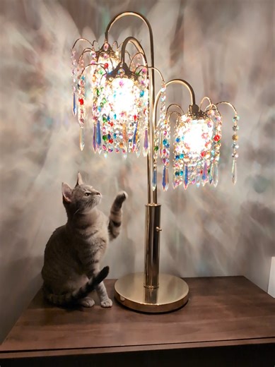 Transforming a Vintage Lamp into a Stunning Decor Piece