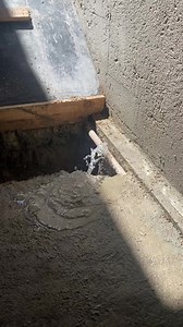 1.5M views · 10K reactions | 2 luvas de correr talvez resolveria o problema, porem isso poderia causar algum vazamento futuro por causa da pressão da água que vem direto da rua. | Decinho ferramenta | Facebook