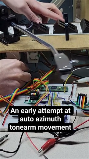 Early stage of designing automatic azimuth tonearm movement