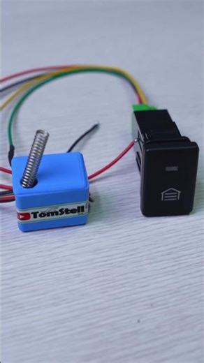 Build your own car garage opener #diy #esp32 #garagedooropener