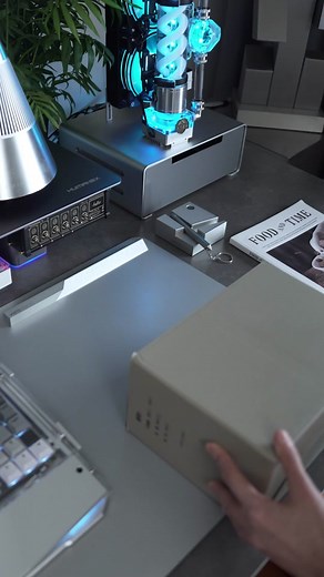 Unboxing and Review of Retro Tuming Page Clock