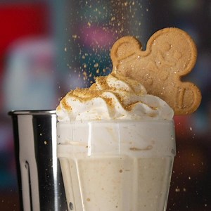Come get it while it’s cold! The Gingerbread Shake, just in time for the holidays. | Red Robin Gourmet Burgers