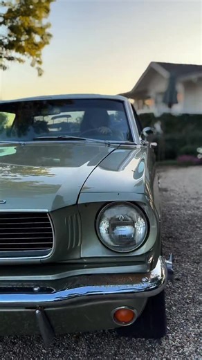 The sound of love ♥️ | Eva Mendes