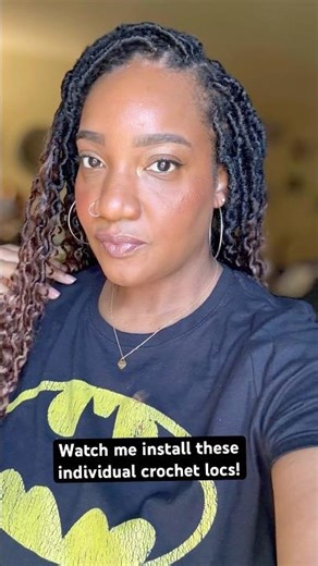 Watch me install these individual crochet locs! #locs #locstyles #crochetlocs #protectivestyles