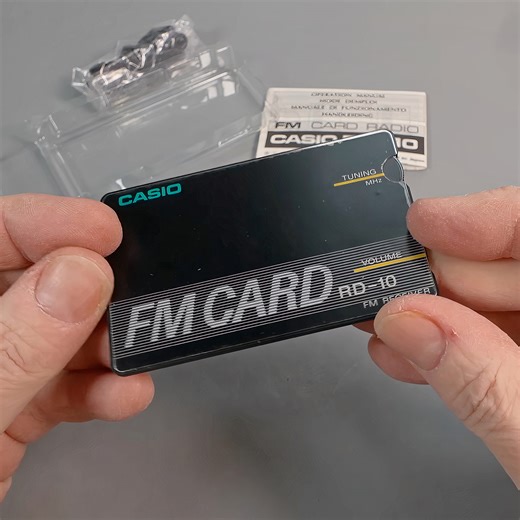 Fascinating Look Back at Credit Card-Sized Radios, Like the Casio RD-10, from the 1980s