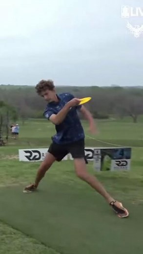 Disc Golf Pro Tour on Instagram: "A simple tutorial on how to park a 460-foot hole ✍️ We're just ONE day away from our first DGPT+ event, The Open at Austin! #TourVault"