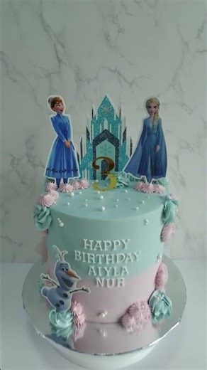 Frozen themed birthday cake| Elsa Anna | Buttercream| Decorating techniques and Ideas| Flowers| Rose