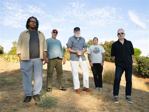 Tortoise Announce ‘Touch,’ First New Album in Nine Years, with “Layered Presence”