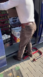 1.6K views · 38 reactions | Buna dimineata! A sosit prospatura la Fresh Market. Va asteptam comenzile pentru LIVRARI LA DOMICILIU LA NR 0753433479. | Fresh Market | Facebook