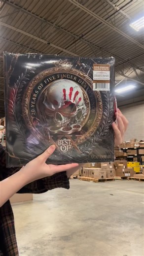 The sold-out @revolvermag-exclusive “blood smoke” vinyl variant of @5fdp’s ‘Best of (Volume II) has arrived and is on its way to purchasers. Includes the history-making hit “The End” feat. @babymetal_official — the first song with Japanese lyrics to chart on U.S. Rock radio. | REVOLVER Magazine