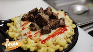 My adventure takes me to Seabrook, Texas where I’m visiting The Backyard! The Backyard is known for serving up a variety of mac-n-cheese options including some of their funky favorites like Elote Mac, Vietnamese Mac, and the always popular NOLA Mac. If mac-n-cheese is not your thing, then try the Korean Pork Cracklins, Fried Avocado Bites or the Saigon Steak Tacos. They are also serving up a large variety of craft beers and wines which you can enjoy inside or outdoors on their large patio area t