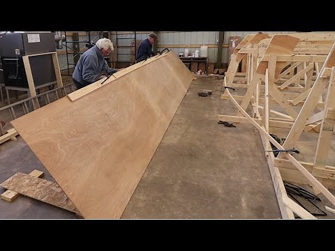 S2E10 Scarfing Plywood for Wave Rover's Hull || Building a Scarfing Jig || Building a Wave Rover 650