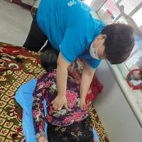 China's elderly benefiting from rising assisted bathing services