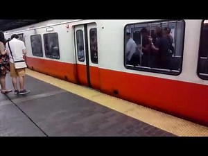 MBTA 1600/1700/1800-series Red Line Trains at Downtown Crossing Station