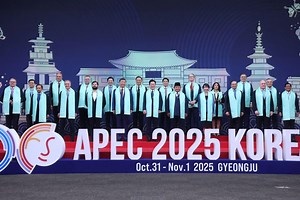 APEC members vow 'market-driven' economic integration
