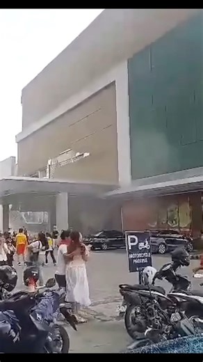 A magnitude 7.6 earthquake struck Mindanao at 9:43 a.m. Friday, October 10, 2025, with the epicenter located 62 kilometers southeast of Manay, Davao Oriental. It had a depth of 10 kilometers. #thesibs #ctto | The Sibs