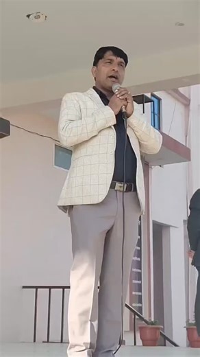 SHIVALIK SCHOOL BEHROR on Instagram: ""A grateful leader always acknowledge the efforts of others and leads with humanity" Shivalik School Behror #motivation #shivalik #varunsir #motivational #speaker"