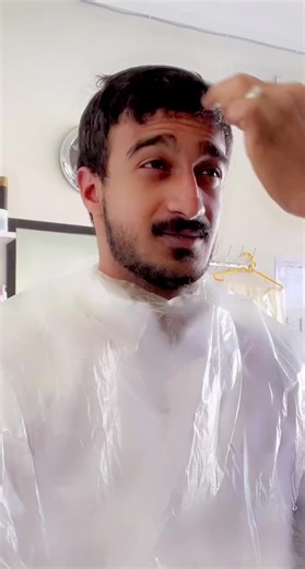 ‏#اشفيه_هذا_مو_طبيعي هلكني من الماي 😂😂😂