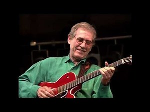 Chet Atkins -- Medley