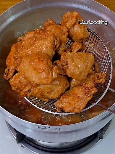ปีกไก่ทอดน้ำปลา สูตรกรอบอร่อยที่คุณต้องลอง