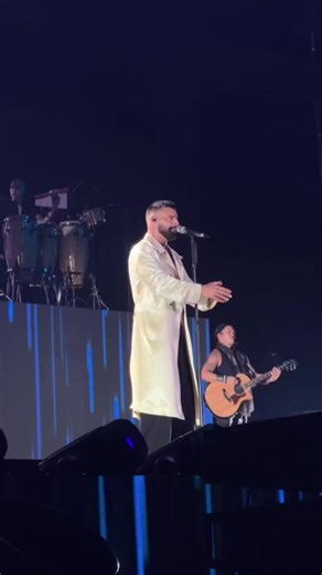 Vuelve .... #rickymartin #vuelve #rolitasparadedicar #baladas | ricky martinez